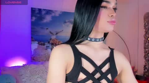 Gabriela online show from February 3, 4:04 am