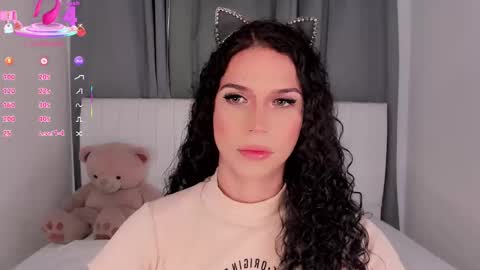 Vnecis Marn online show from November 8, 7:47 pm