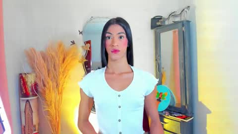 gio_gray online show from December 17, 11:05 am