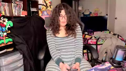 glaceon9 online show from March 2, 5:08 am