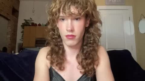 goddesssinamon online show from February 3, 2:00 am