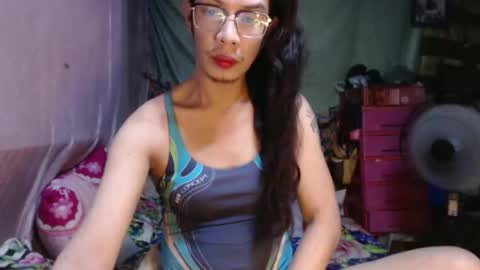 KENNY DOLL online show from November 17, 6:35 am