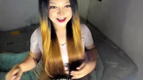 Amanda rose online show from March 3, 5:20 pm