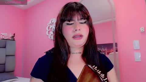 gwen online show from September 29, 11:26 pm