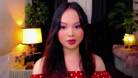Snapshot of hailywilson chatting on October 15, 10:48 am haily online show from October 15, 10:48 am
