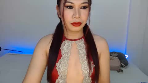 Hannah online show from September 30, 2:44 am