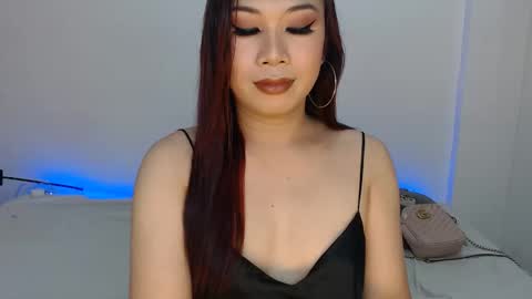 Hannah online show from October 1, 2:45 am