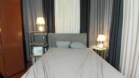 Hannah online show from February 2, 3:10 am