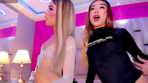   online show from January 4, 9:20 pm