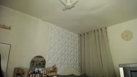 heather_bbyy online show from February 8, 9:43 pm