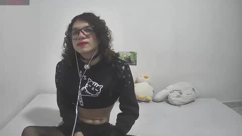 Heliauwu online show from December 29, 11:50 pm