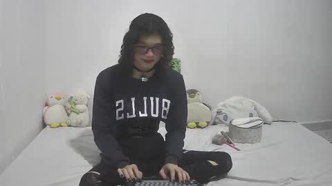 Heliauwu online show from January 1, 9:52 pm