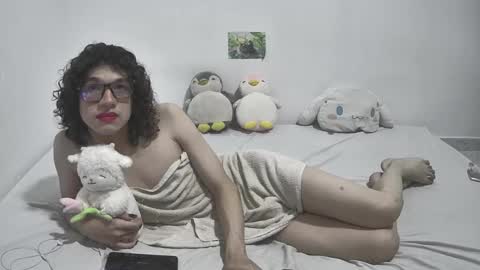 Heliauwu online show from January 16, 1:16 am