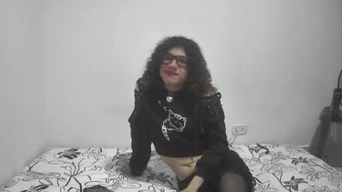 Heliauwu online show from February 4, 1:45 am