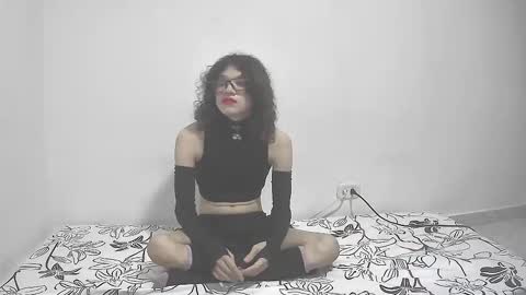 Heliauwu online show from February 7, 2:40 am