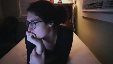 Ada Sophie online show from December 29, 7:50 am