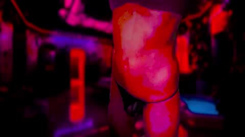 Gwen Elise online show from September 18, 3:50 pm