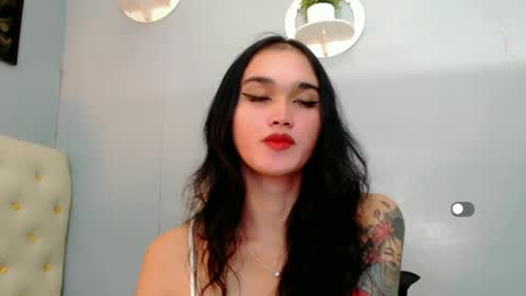 Apple online show from December 23, 9:05 am