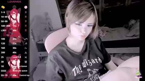 Honey Apple Alaska online show from December 16, 6:07 am