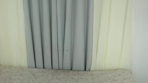 hot_cummerr online show from March 4, 11:53 pm