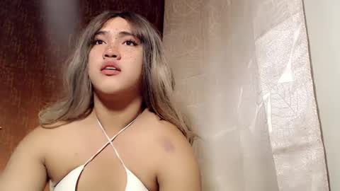 hotasian_rey29 online show from January 27, 10:16 pm