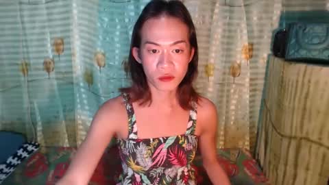 hugecockanna online show from September 11, 1:52 pm