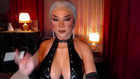 Christine online show from September 28, 4:17 pm