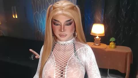 Christine online show from March 21, 8:19 am