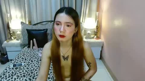 Xayah jones online show from March 16, 5:44 am