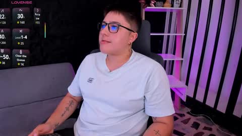 ian online show from October 3, 9:15 pm