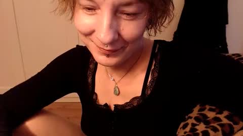 Ifk Donkeys online show from October 18, 5:22 am