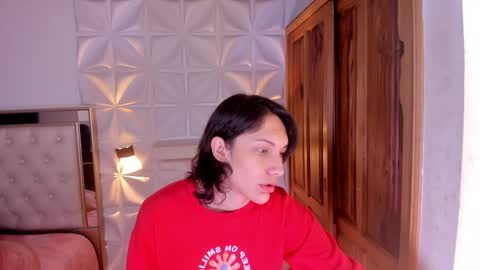 Daphne online show from September 14, 8:13 pm