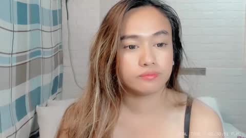 Katniss online show from December 25, 6:31 am