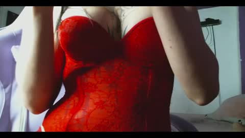 Snapshot of irisbell_ chatting on September 18, 7:52 pm Camilla online show from September 18, 7:52 pm