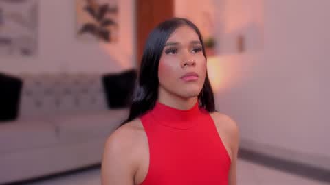 Isa  online show from November 17, 9:36 pm