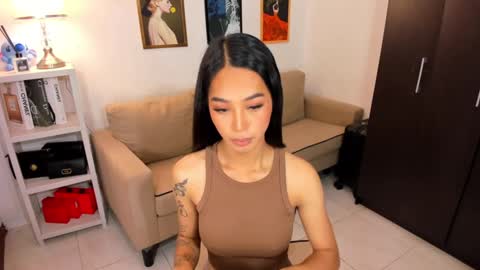 Snapshot of ivorycollins chatting on January 28, 12:47 am kirstenelsie online show from January 28, 12:47 am