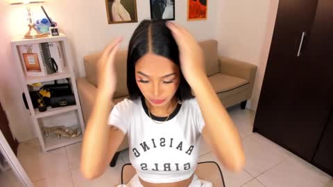 Snapshot of ivorycollins chatting on March 3, 1:17 am kirstenelsie online show from March 3, 1:17 am