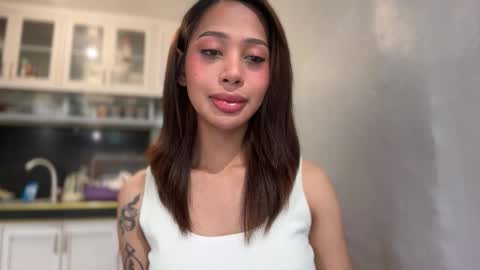 kirstenelsie online show from January 17, 4:53 am