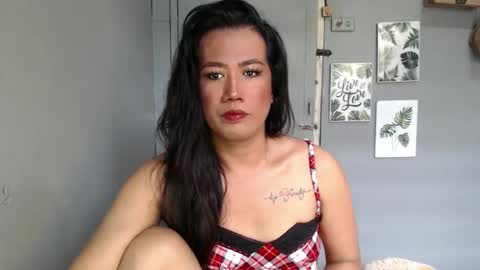 jamessie07 online show from February 6, 3:06 am