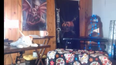 Jamie Bottoms online show from April 10, 12:33 pm