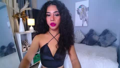 janemonet online show from February 5, 11:28 pm