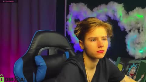 Jean online show from October 24, 11:15 am