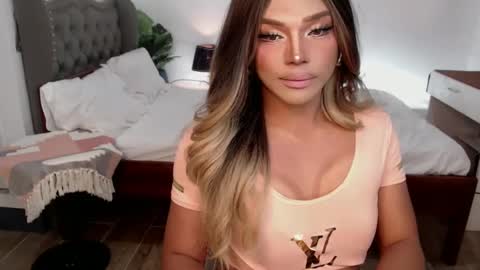 jesie_hot69 online show from January 18, 6:31 am