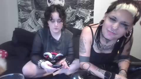 Jess and Pup online show from September 13, 12:16 am