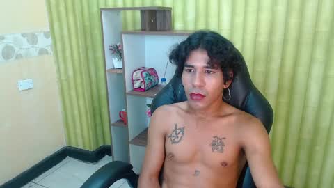 IM JESSICA online show from December 21, 9:23 am