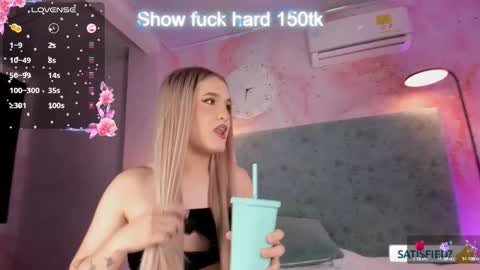 JESSI AND NAOMI online show from March 15, 4:15 am