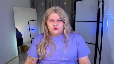 Jesssica online show from December 20, 10:16 am