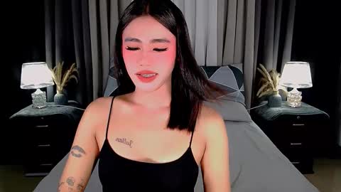 julie online show from September 18, 3:01 am