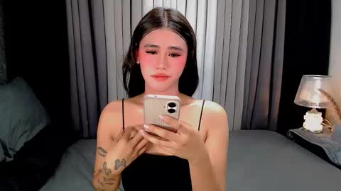 julie online show from October 22, 5:53 am