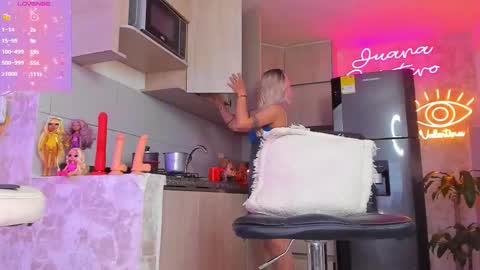Snapshot of juana18quintero chatting on October 20, 1:03 pm JUANA VALENTINA QUINTERO independent model ONLY FANS --- Juanaquintero online show from October 20, 1:03 pm
